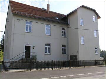 Grundschule Friedersdorf Neubau Treppenhausanbau, Rohbau, Metallbau, Zimmerer, Dachdecker, Betonbauer, Brandschutzelemente